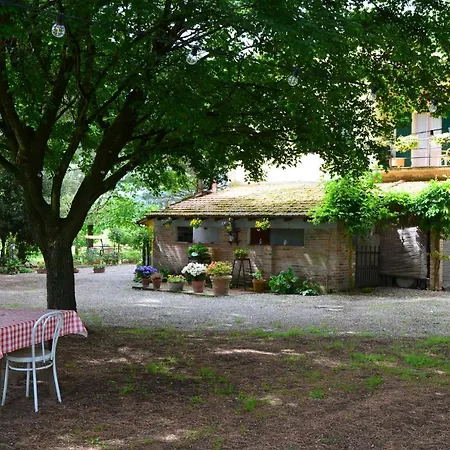 Campo Alle Monache Bed & Breakfast Bucine